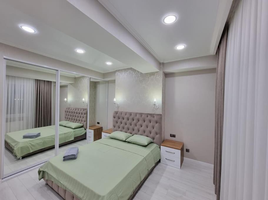 Grand Excelent New Ultra Central Apartments Chisinau Bagian luar foto