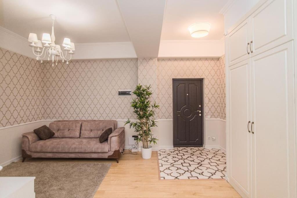 Grand Excelent New Ultra Central Apartments Chisinau Bagian luar foto