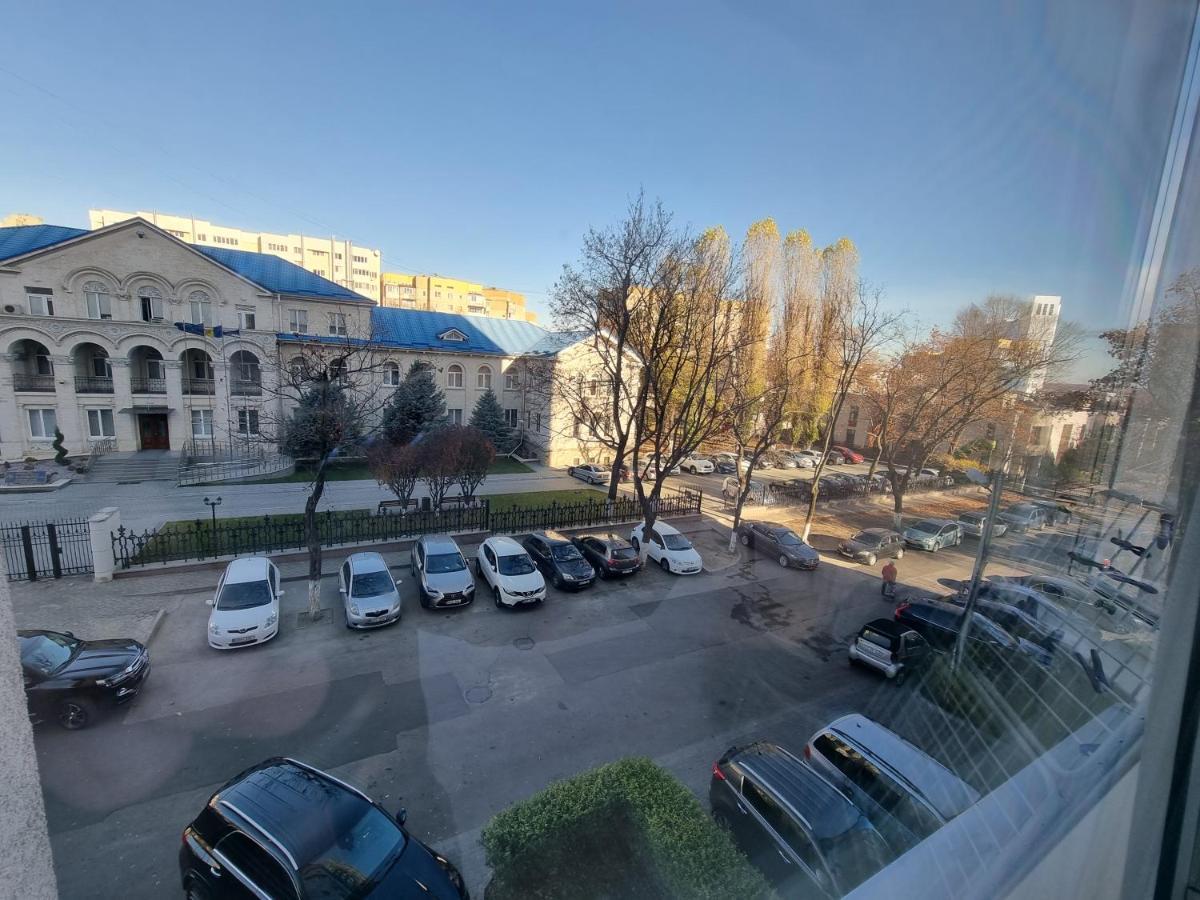 Grand Excelent New Ultra Central Apartments Chisinau Bagian luar foto