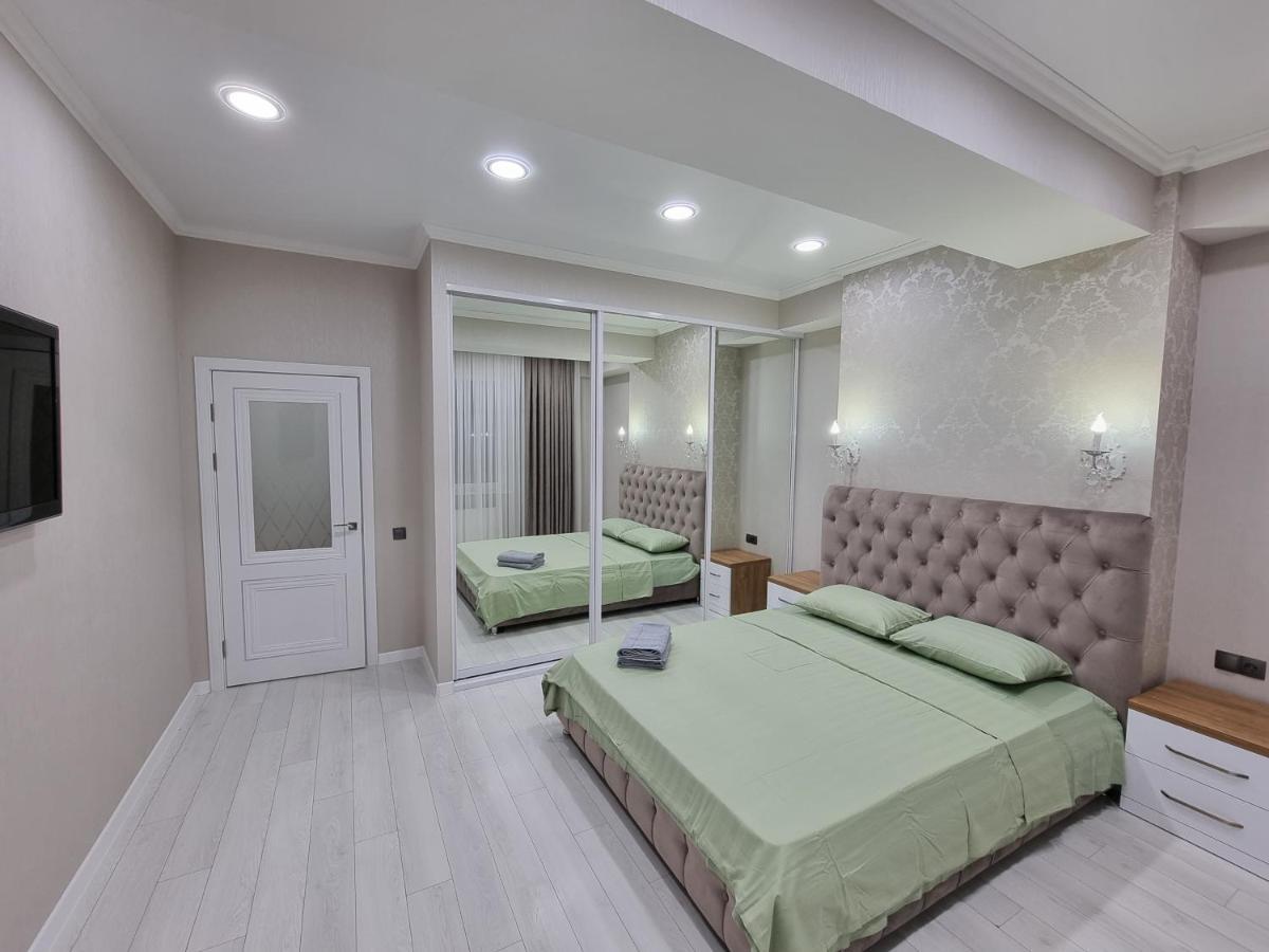Grand Excelent New Ultra Central Apartments Chisinau Bagian luar foto